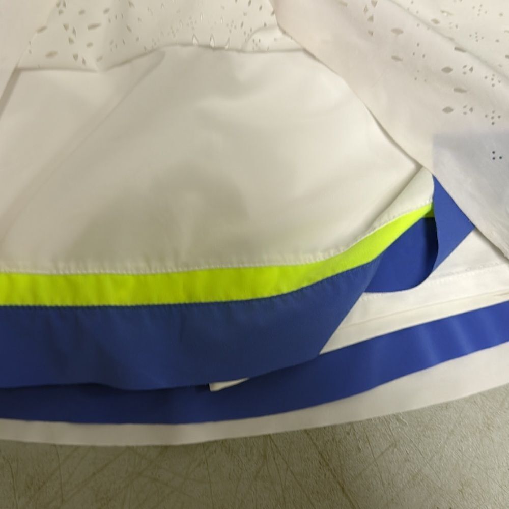 Lucky in Love White Blue Neon Athletic Skirt Like NEW Size Medium 💙 - Picture 2 of 5